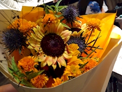 プロフィール写真2・水咲　まい｜Mrs.J 梅田・ミセス ジェイ ウメダ - 梅田の熟女パブ/熟女キャバクラ