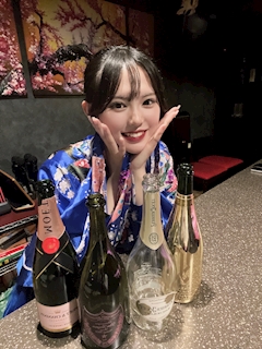 プロフィール写真5・もも🫐花魁Tokyo‎‎🪽｜花魁Tokyo・オイラントウキョウ - 歌舞伎町のガールズバー