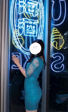 プロフィール写真2・もも｜海酒・ウミサケ - 天神・大名のガールズバー