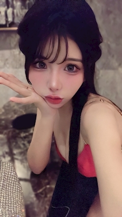 ひな「ででーん＼( ' ω '  )／」