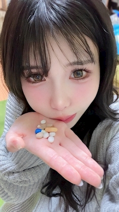 ひな「眠れないアル…」