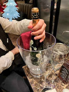 プロフィール写真13・きょうこ｜Mrs.J 梅田・ミセス ジェイ ウメダ - 梅田の熟女パブ/熟女キャバクラ