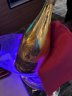 プロフィール写真17・きょうこ｜Mrs.J 梅田・ミセス ジェイ ウメダ - 梅田の熟女パブ/熟女キャバクラ