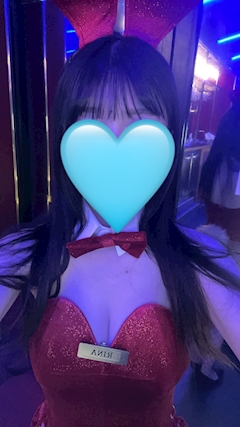 りな「こんばんは！りなです」