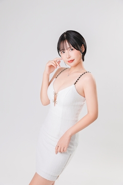 プロフィール写真3・齋木 すみれ｜BARCELONA Lounge 凛・リン - すすきのクラブ/ラウンジ