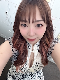 プロフィール写真16・かおり｜熟女キャバクラ　雅・ミヤビ - 広島市（流川）のキャバクラ