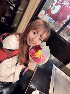 プロフィール写真6・かおり｜熟女キャバクラ　雅・ミヤビ - 広島市（流川）のキャバクラ