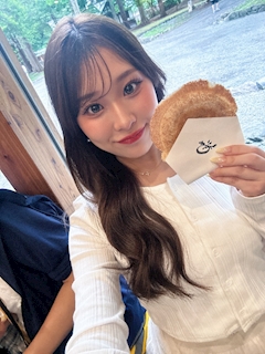 八愛 なな