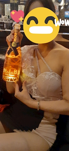 プロフィール写真12・えりか様|mrs.J 名駅東・ミセスジェイ メイエキヒガシ - 名古屋 名駅の熟女パブ/熟女キャバクラ