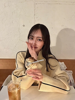 プロフィール写真3・めい　𝑱𝑱｜JJ・ジェイジェイ - 銀座・新橋のキャバクラ
