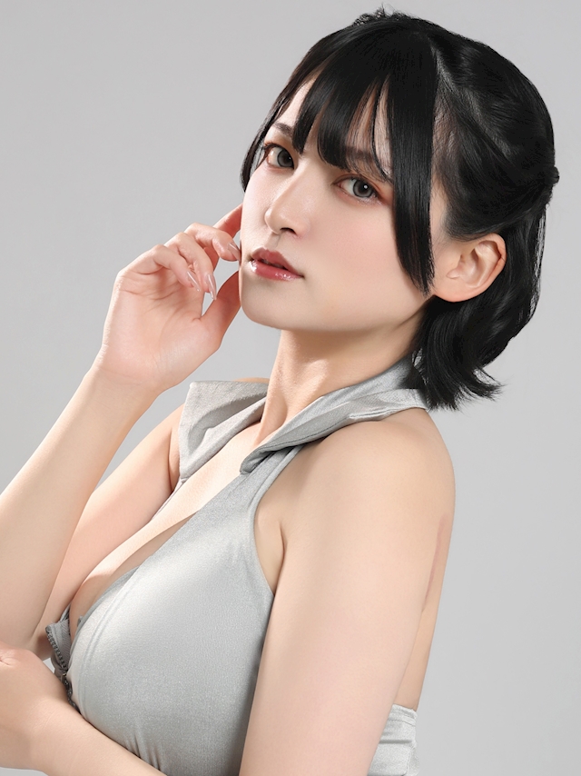 プロフィール写真2・夏目 澪｜