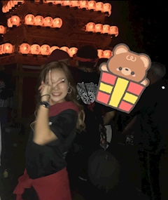 えりな🤍「ギャル時代？！🌺」