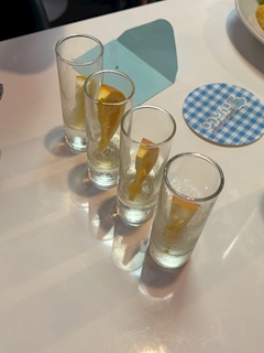 みお【池袋チェリッシュ】「🥃🫶🥃」