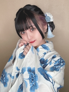 みお【池袋チェリッシュ】「🏮👘🎆」