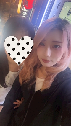プロフィール写真3・ここ|GIRLS BAR SHIRO・シロ - 湯島・上野のガールズバー