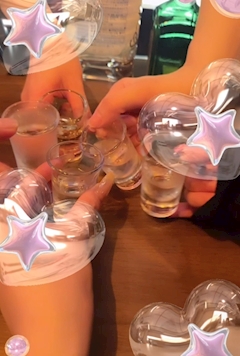 ゆあ「🍻🍺🍷」
