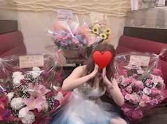 あや「♡ナナさん♡」