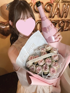 プロフィール写真4・りょう【池袋チェリッシュ】｜GIRLS DINNING BAR Cherish・ガールズダイニングバーチェリッシュ - 池袋東口のガールズバー