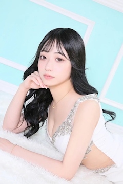 プロフィール写真2・ゆうな｜ART・アート - 町田のキャバクラ