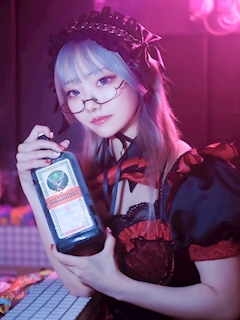 プロフィール写真7・ニマ・イェーガー・ニマ|SNACK BAR LA DEN 別館・ラデン別館 - 秋葉原のパブ/スナック