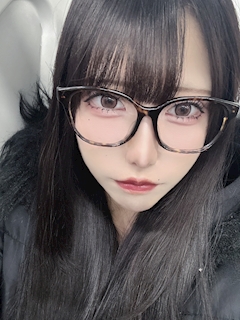 プロフィール写真6・りと【池袋ふくろう】｜ふくろう - 池袋西口のガールズバー