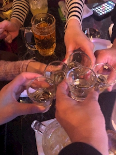 まり「お酒と刺激を求めて💖」