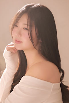 プロフィール写真1・嬉泉里華｜Never Land ・ネバーランド - 富士見のキャバクラ