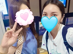🌸春川ハルカ🌸「お友達の三宮飲み🍻帰りの電車で記念写真☺️☺️☺️」