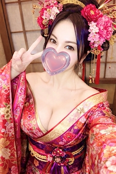 プロフィール写真4・🌸春川ハルカ🌸｜CLUB ONE CHAN 梅田堂山・ワンチャン ウメダ ドウヤマ - 梅田の熟女パブ/熟女キャバクラ
