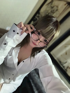 プロフィール写真4・こはる|KIRSCH・キルシュ - 関内のコンカフェ