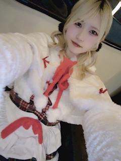 あすな「クリスマスありがと～🎅🏻＆今年もみんなありがとう🙏」
