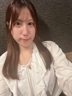 プロフィール写真2・清白 りお|Free lounge Star Rain・スターレイン - すすきののクラブ/ラウンジ