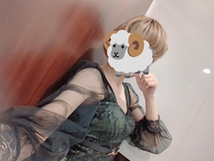 プロフィール写真1・しづく｜Lounge Freesia・フリージア - 梅田のラウンジ/クラブ