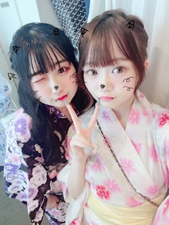 プロフィール写真4・ももあ　はちくろ｜