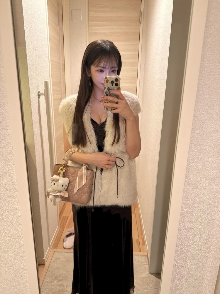 さとみ
