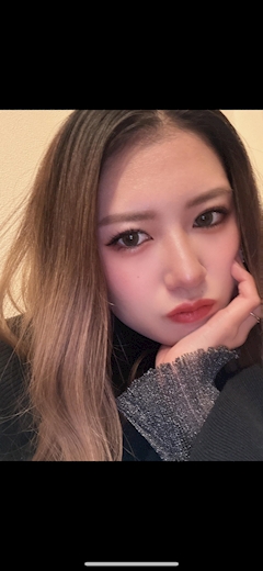 プロフィール写真2・花沢 いく｜翡翠・ヒスイ - 松山市のスナック