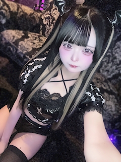 プロフィール写真5・ゆんこまる|1LDK-Darkness-・ダークネス - すすきのコンカフェ