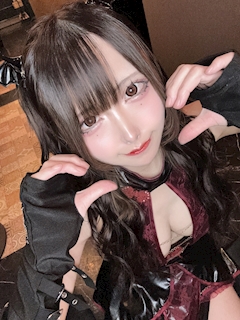 プロフィール写真3・リゼ=メル・ゼナ🩶【龍幻酒家🐉】|龍幻酒家・リュウゲンシュカ - 歌舞伎町のコンカフェ