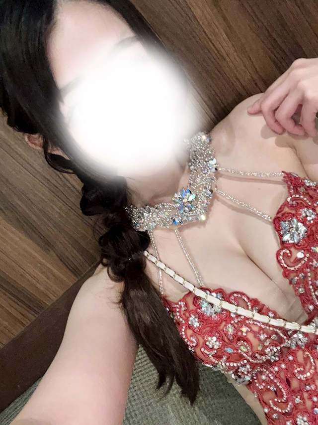 プロフィール写真6・もえ｜金山 キャバクラ・コルサーレ