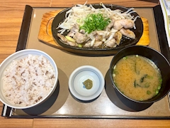 まい
