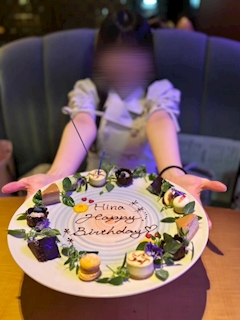 プロフィール写真19・ひな｜GIRLS BAR SHIRO・シロ - 湯島・上野のガールズバー