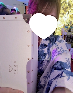 プロフィール写真13・ひな｜GIRLS BAR SHIRO・シロ - 湯島・上野のガールズバー