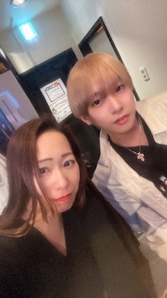 神木ナオコ🌹🌹「長男とお散歩😋😋😋」