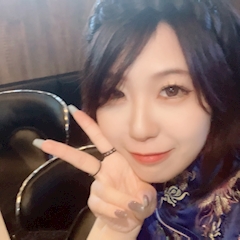 プロフィール写真8・なっちゃん｜SWAG・スワッグ - ミナミのスナック