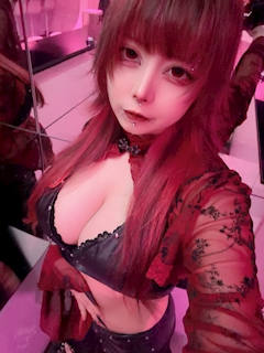 プロフィール写真3・ぺろりな|サキュバスBAR Nightmare・ナイトメア - 中洲のガールズバー