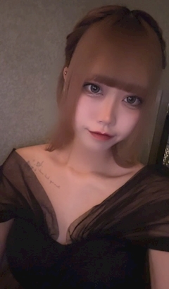 せな　VICTORIA「🥂♡」