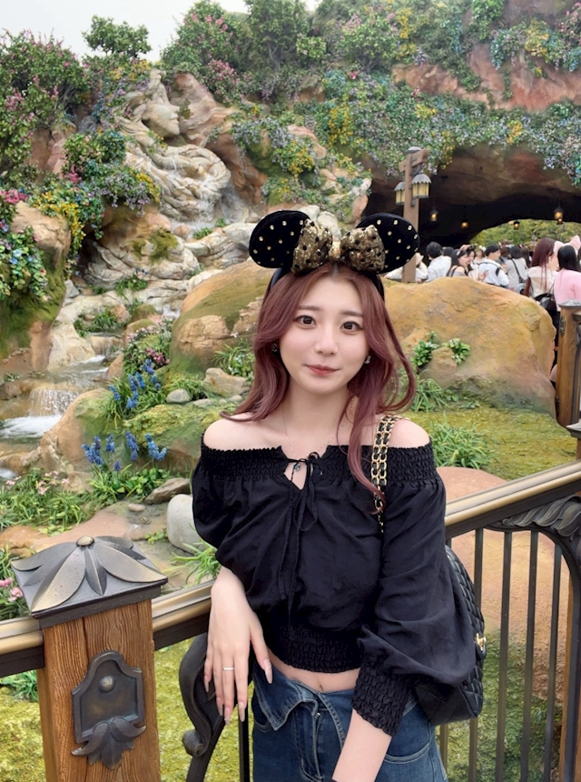 プロフィール写真2・みらい【池袋　vivid cafe】｜