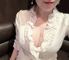 プロフィール写真3・平田ゆいか|十三 キャバクラ・ビーパニック