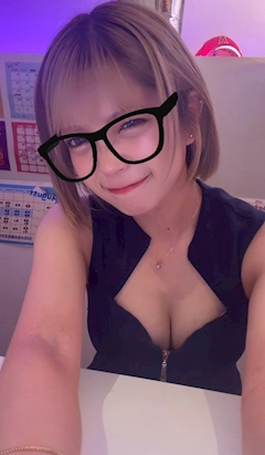 プロフィール写真4・れみ❤︎Vanicafe|Vani Cafe・ヴァニ カフェ - 岡崎のガールズバー