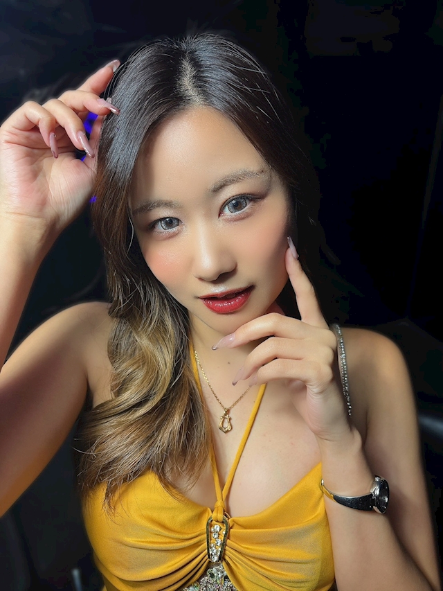 黒木りさ